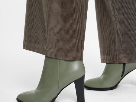 Flair Vit Boots - olive on Sale